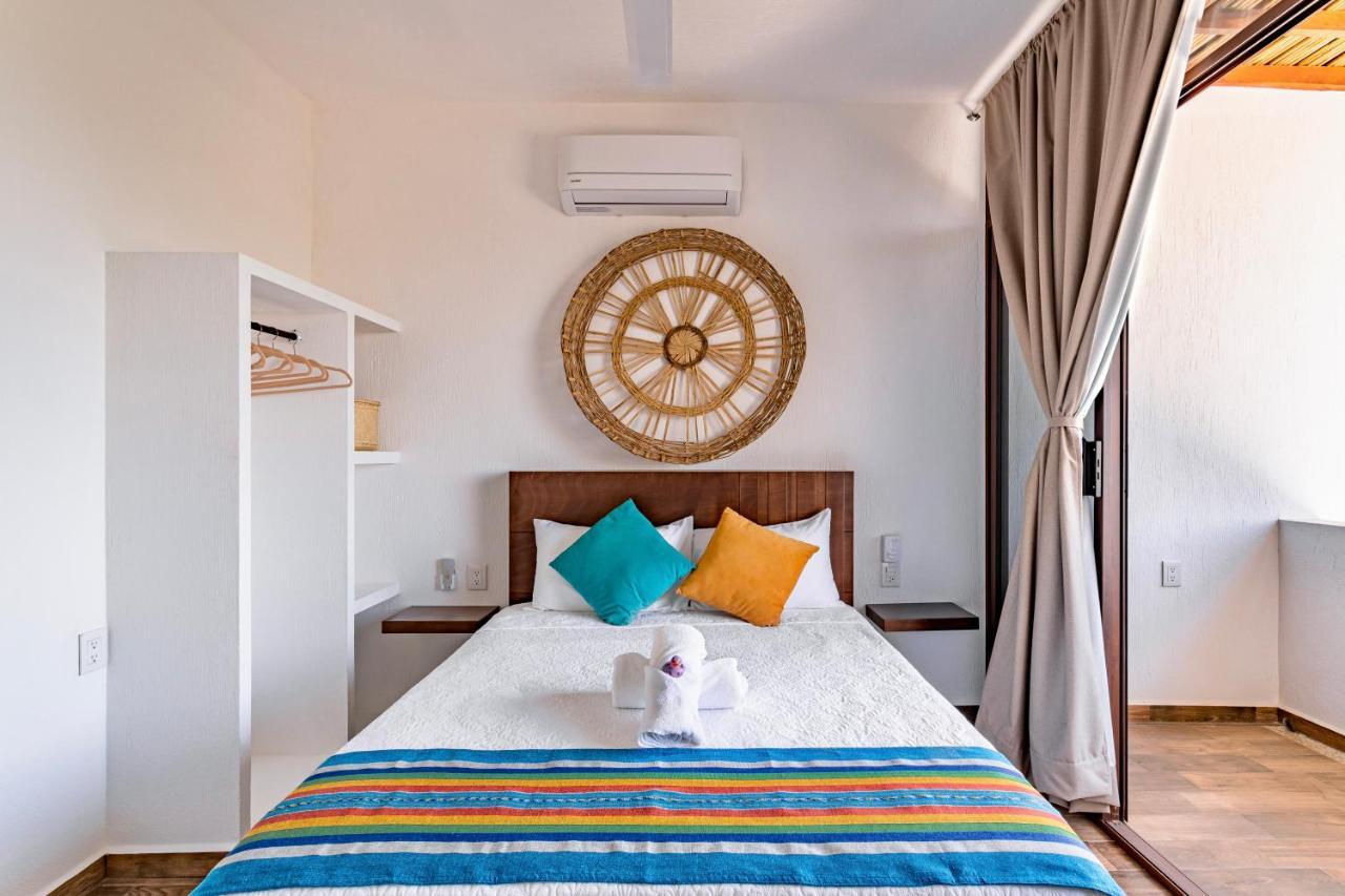 Punta Kai Hotel & Hostal プエルト・エスコンディード エクステリア 写真